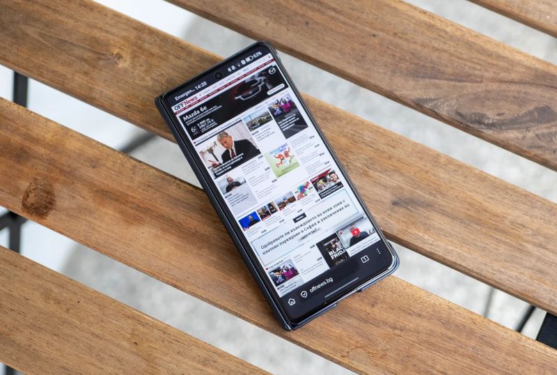 Четири начина да направим Коледата по-смарт с AI и HONOR Magic V5