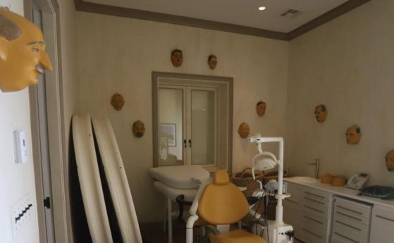 Снимки от острова на Джефри Епстийн