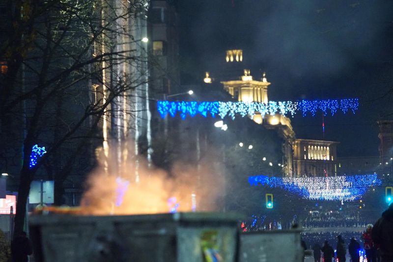 Провокациите и погромите след протеста на 1 декември в София