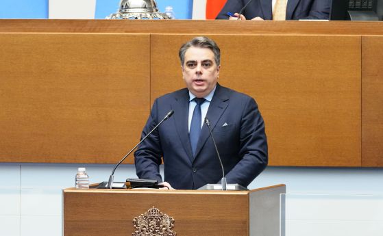 Асен Василев 