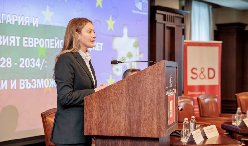 Цветелина Пенкова в София