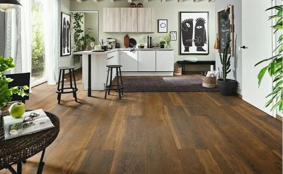 Ламинат срещу винил: кой е по-добрият избор за Вашия дом?