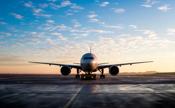 Отмениха полети до София заради силния вятър