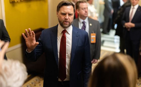 Критики към Белия дом заради оправданията, че военната операция във Венецуела е заради фентанила