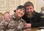 Рамзан Кадиров със сина си Адам