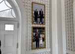 Снимки на Тръмп с с внучката му и с Путин в Белия дом