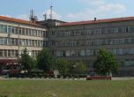 болница