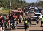 Хора на границата на Камбоджа и Тайланд