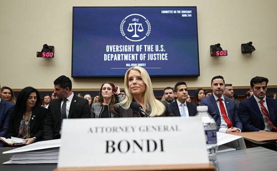 Правосъдният министър на Тръмп не вижда проблеми в обработката на досиетата ''Епстийн''