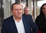 Хасан Адемов във Варна. Служебният министър на труда и социалната политика Хасан Адемов и екипът му започват срещи с териториалните структури от системата на Министерството на труда и социалната политика
