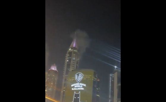 Ирански дрон удари луксозен небостъргач в Дубай (видео)