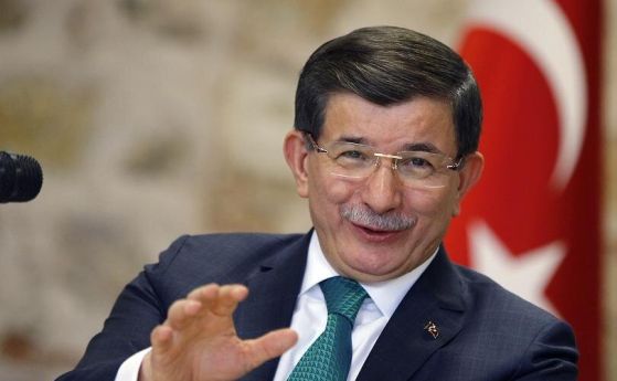 Ахмет Давутоглу: Светът навлиза в най-опасния период след Втората световна война