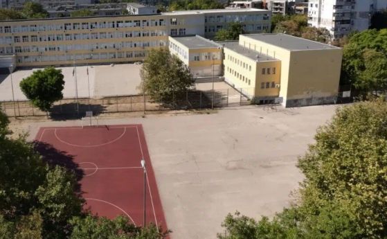 Ученичка от математическата гимназия в Пловдив се е самоубила