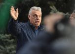 Унгарският премиер Виктор Орбан на среща с избиратели - Getty Images 