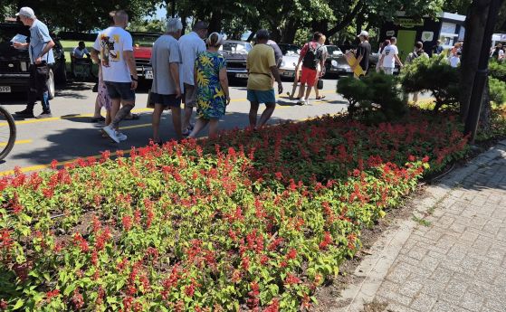 Кметът на Бургас призова хотели и заведения да работят на максимум по време на Джиро д'Италия