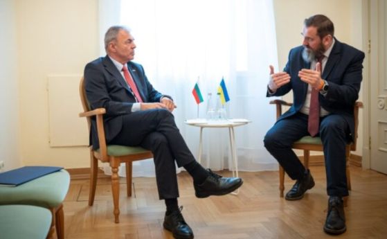 Обсъжда се възможността украинчетата в българските училища да изучават майчиния си език