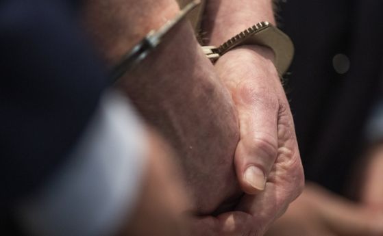 Арестуваха ''гуру'' в Сицилия, държал в изолация група чужденци и две деца в гората