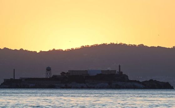 Тръмп иска 152 млн.$, за да отвори отново затвора ''Алкатрас''