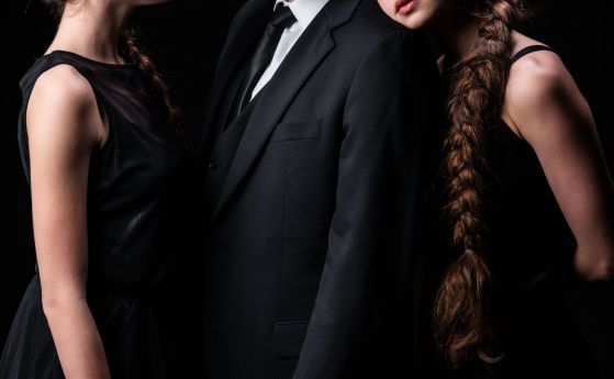 ''Малката Англия'' оживява на сцената на Народния театър