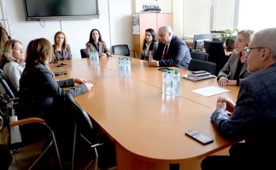 Рокади в Комисията за лекарствените продукти