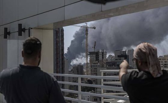 Мащабни удари в Ливан: цивилни загиват, над милион разселени