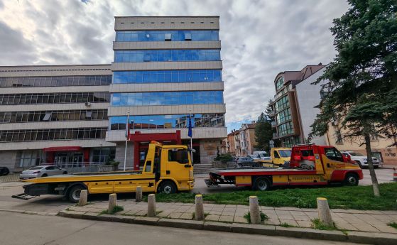 МРРБ нареди да спре държавната Пътна помощ, дейността ще бъде оставена на свободния пазар