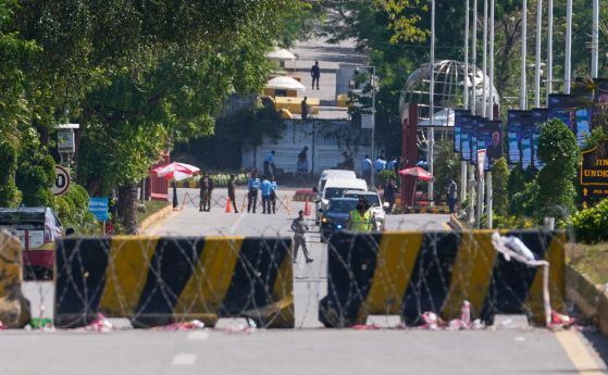 Тръмп предупреди Иран, че няма ли споразумение в Исламабад, атаките се подновяват