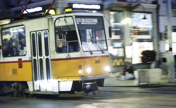 Столичният транспорт ще се движи с удължено разписание