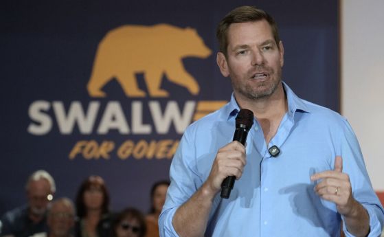 Конгресмен хвърли оставка заради обвинение в изнасилване