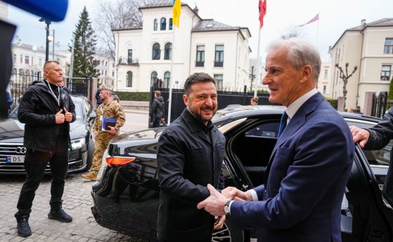 Норвегия и Украйна ще произвеждат дронове