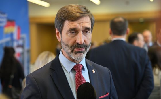 Словакия заплаши, че ще блокира санкциите на ЕС срещу Русия