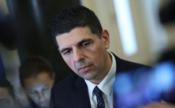 Ивайло Мирчев: Вместо да поиска имунитетите на 40 купувачи на гласове, по заповед на Пеевски Сарафов разследва премиера и МВР