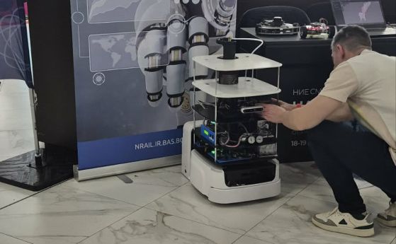 Какво е общото между роботите, театъра и Чингис хан? Отговорите даде фестивалът ''Намереното поколение''