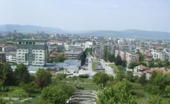 Пеевски плаче и в Търговище: Радев води с 15% в региона