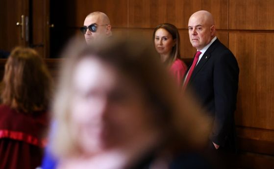 Наталия Киселова давала показания в МВР дали е плагиатствала от Петър Илиев