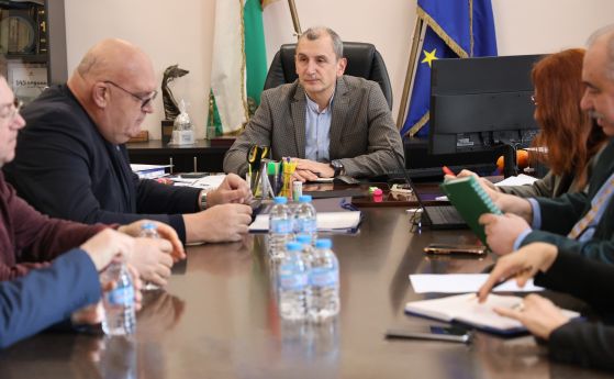 Търсят съдействие от МФ за повишаване на потребителската такса при джипитата