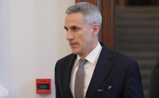 Гюров: Ще извадим 1.4 млрд. евро от банката-касичка на модела Борисов-Пеевски