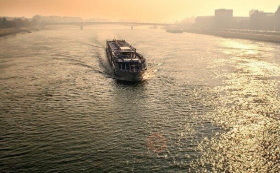 Стачка на моряците в Гърция, без фериботи на 1 май