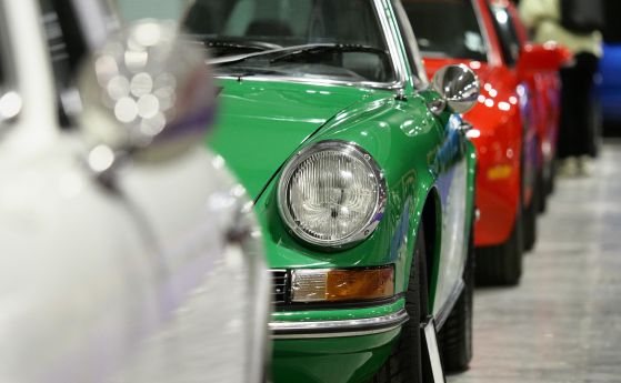 Ретро автомобили дефилират в Панагюрище по повод 150 години от Априлското въстание