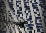 Повредената сграда в Москва