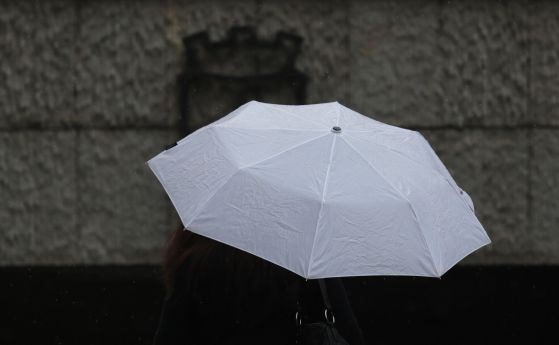 Остава дъждовно с максимални температури между 19° и 24°