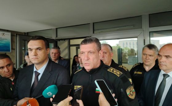 Трети ден на протести в Габрово, Кандев проверява какво са правили местните полицаи