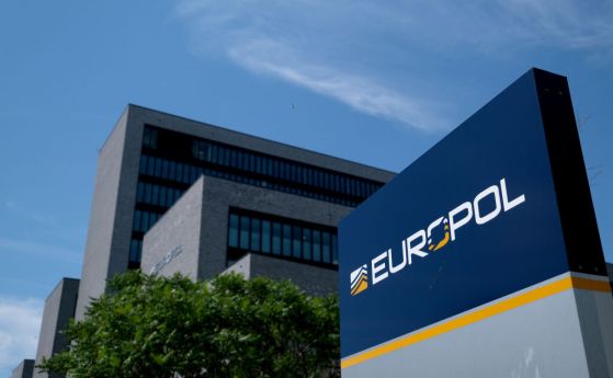 Прокуратурата и Европол разбиха мрежа за фалшиви ''животоспасяващи'' хранителни добавки
