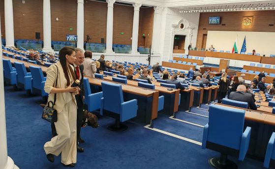 На първо четене: Комисията за противодействие на корупцията се завръща