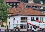 Спасиха два бедставщи коня от коритото на река Бели Вит в Тетевен