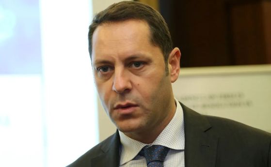 САЩ свалиха санкциите от Александър Манолев