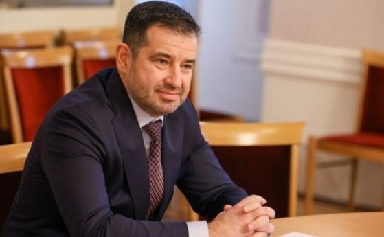 Проф. Момчил Мавров
