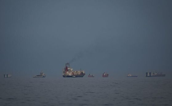 Танкери в Ормузкия проток
