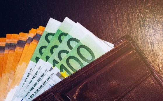 Портфейл с паро