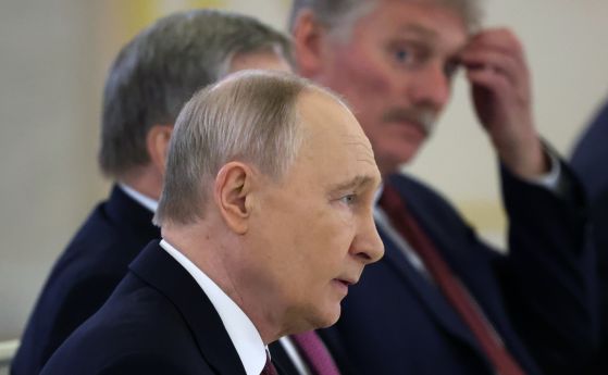 Владимир Путин и Дмитрий Песков - Getty Images